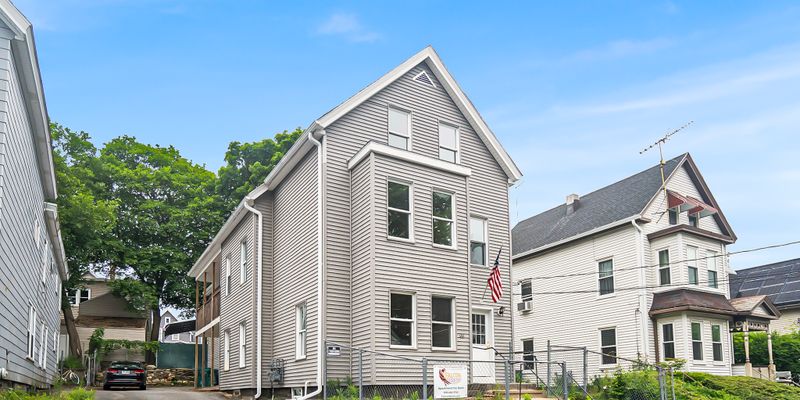 Fitchburg Apartment: 66 Pacific St