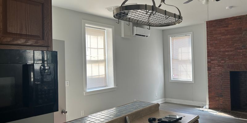 Baltimore Apartment: 31X N Paca St