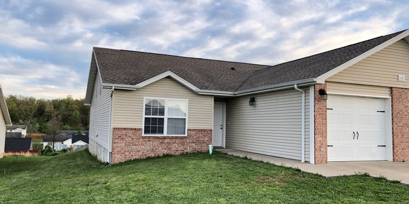 Waynesville Multiplex: 131 Edna St