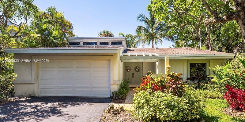 Miami House: 9055 SW 78th Ct #9055