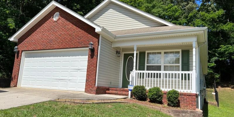 Chattanooga House: 7109 Tyner Crossing Dr