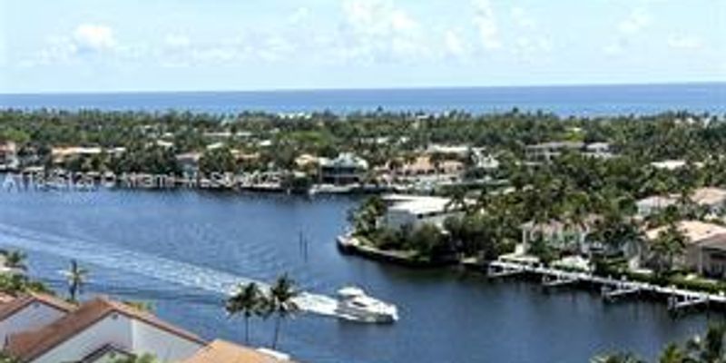 Miami House: 19355 Turnberry Way # 12C