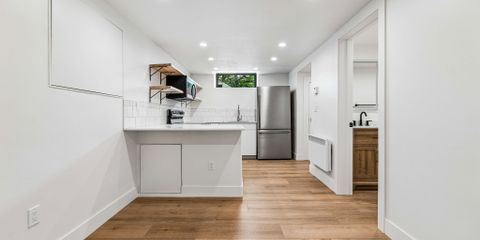 8-web-or-mls-669 E. 8th ave -8.jpg