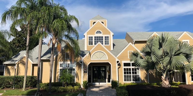 Orlando Condo: 1051 S Hiawassee Rd