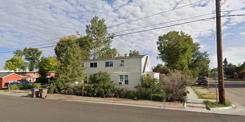 Laramie House: 360 N Pine St
