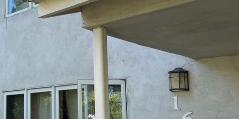 Solvang House: 1646 Maple Ave