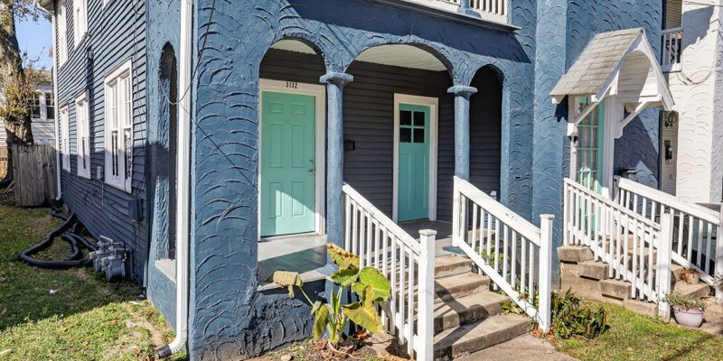 New Orleans Multiplex: 3132 Robert St