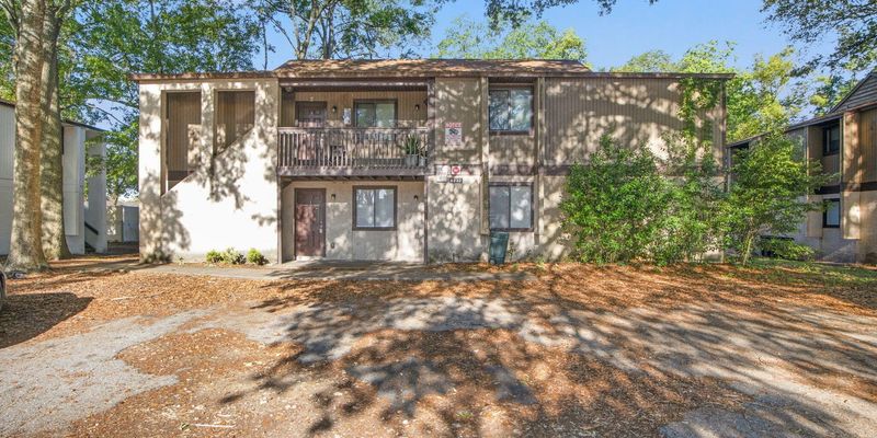 Jacksonville Apartment: 5232 Westchase Ct