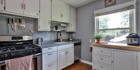 kitchen1.jpg