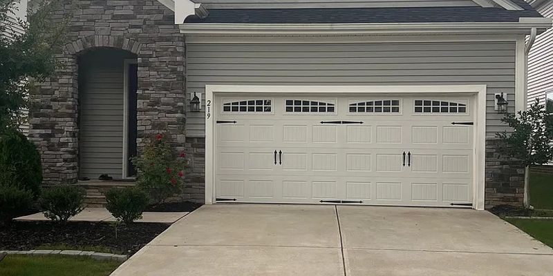 Garner House: 219 Wood Orchid Ln