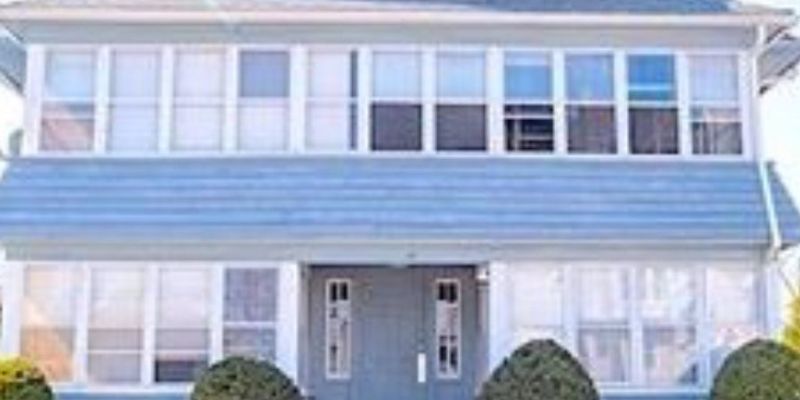 Springfield Apartment: 14 Eldridge St