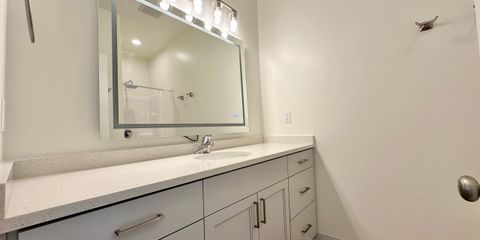 The Main 21 3 4 Bath.jpeg
