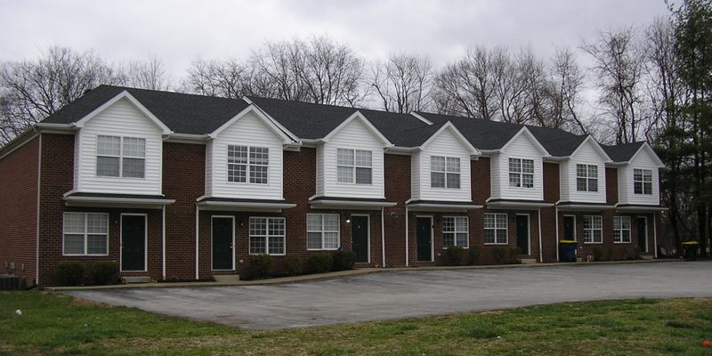 Bowling Green Apartment: 109 Hillridge Ct