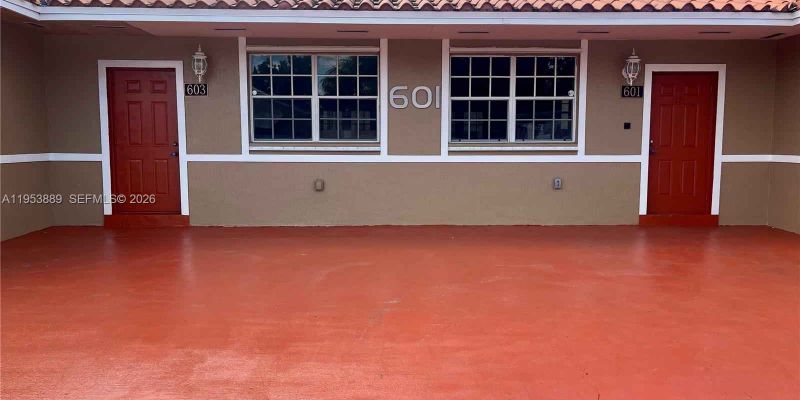 Miami House: 601 NW 97th St