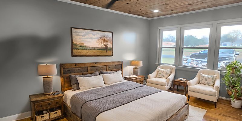 Jennings House: 758 Lucy St