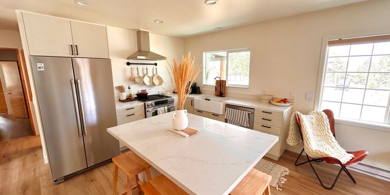 Mammoth Lakes House: 396 Juniper Dr