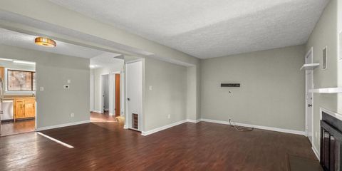 Red Oak Living 2.jpg