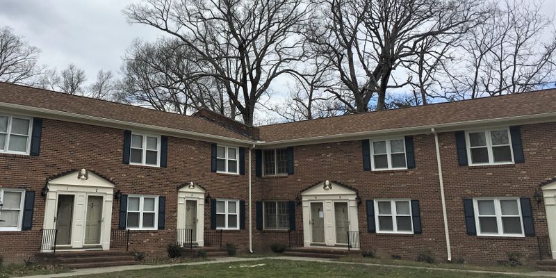 Kenbridge Apartment: 200 Virginia St