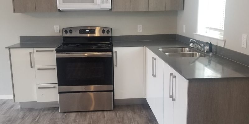 Alamo Apartment: 823 N Tower Rd