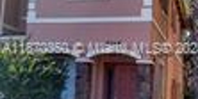 Miramar House: 2748 SW 83rd Av # 108