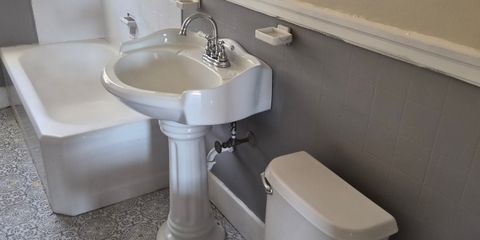 3F Toilet.jpg