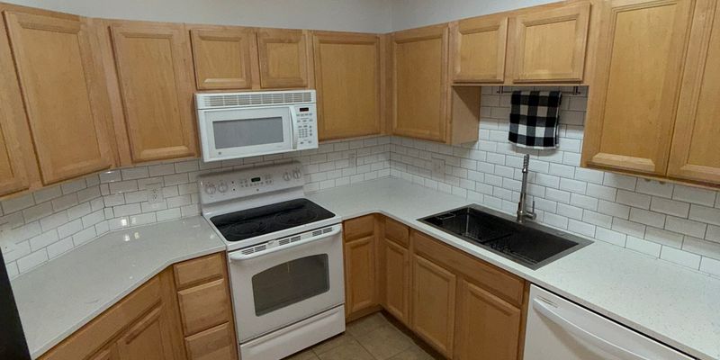 Longmont House: 804 Summer Hawk Drive #2107