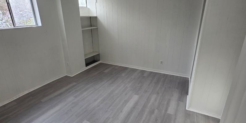 Cincinnati Apartment: 1815 Cleveland Ave