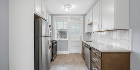 32-web-or-mls-1272-hawthorne-pl-a-and-d.jpg