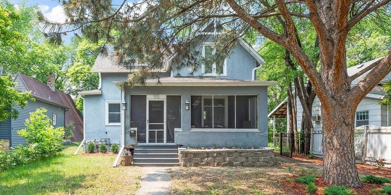 Fargo House: 513 10th St S