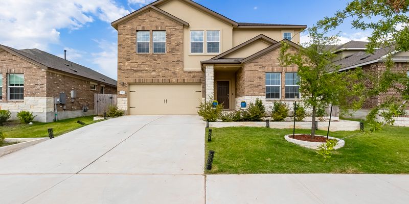 Leander House: 2113 Guntersville Bnd