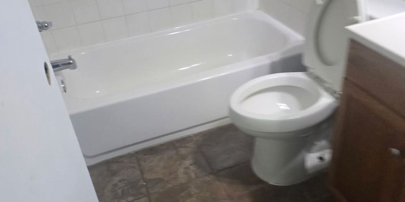 Norfolk Apartment: 2252 Barraud Ave