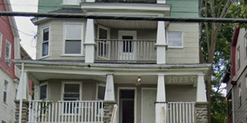 waterbury Apartment: 502 wilson st