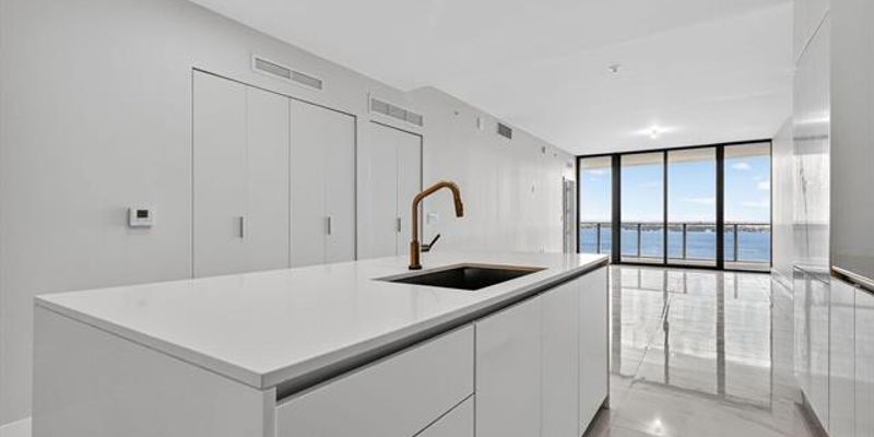 Miami Condo: 701 NE 23rd St