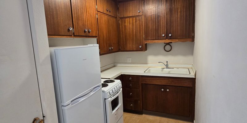 Aledo Apartment: 607 NE 3rd Ave