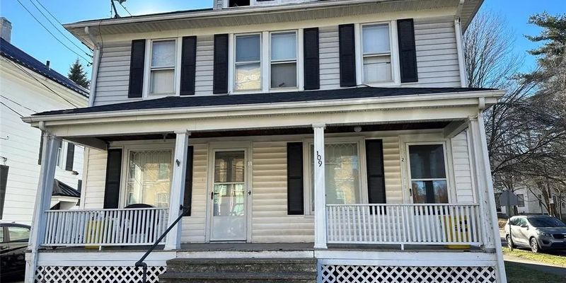 Binghamton Apartment: 109 Schubert St