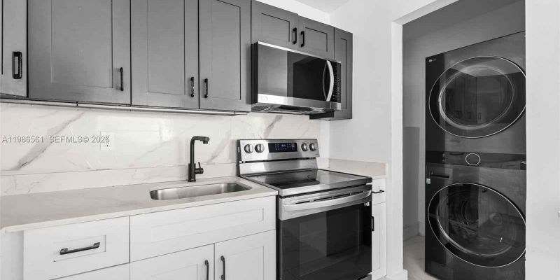 Miami Townhome: 1443 NW 34th St