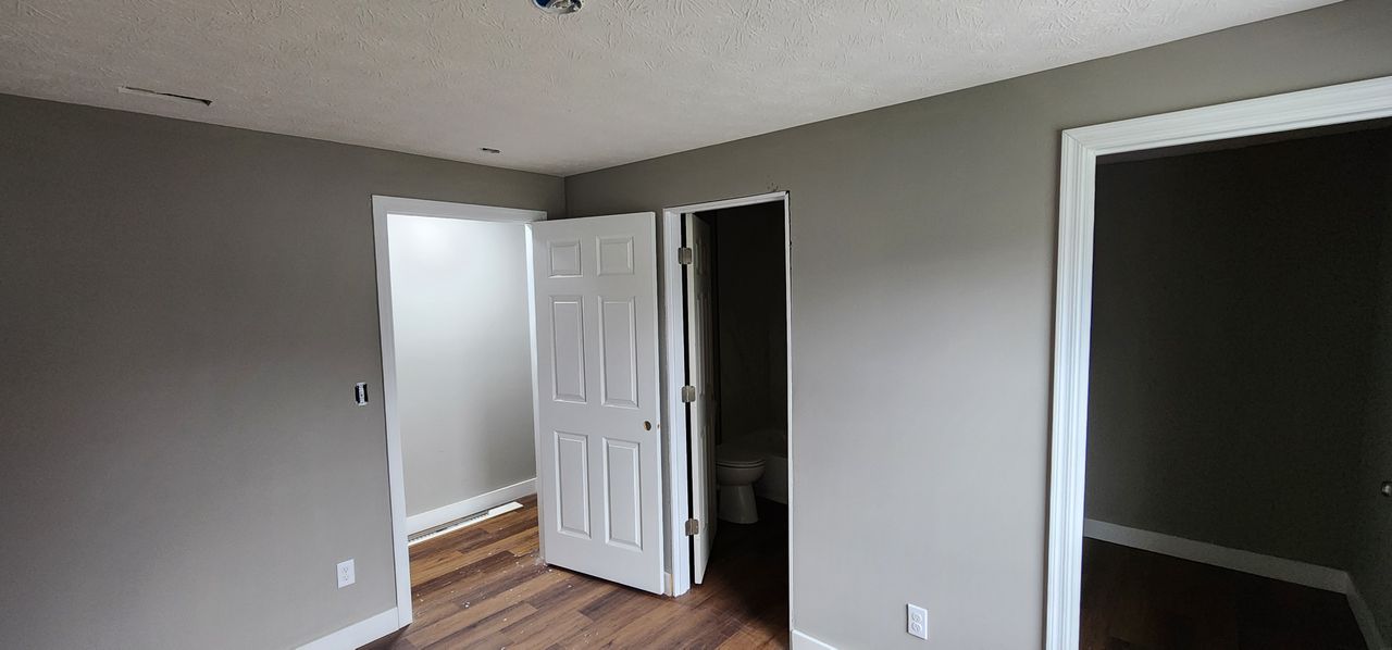 431 Bolander Ave photo 9