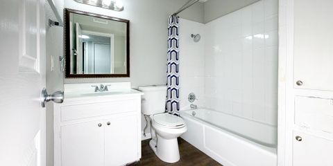 02d-bath.jpg