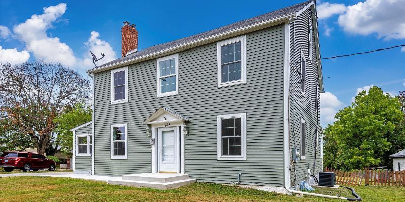 Catonsville Apartment: 628 Ingleside Ave