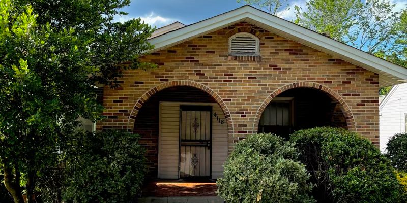 Birmingham House: 4118 50th Ave N