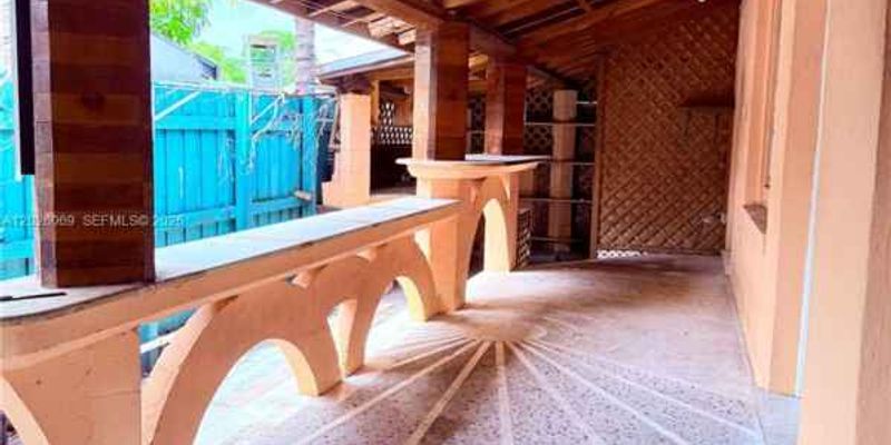 Miami House: 1251 NW 29th Terrace