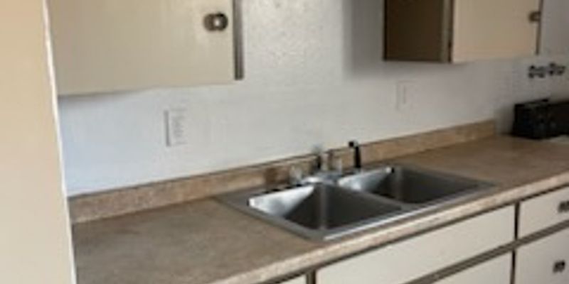 Albuquerque Apartment: 400 Georgia St SE