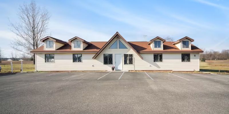 Gaylord House: 262 Townline Road