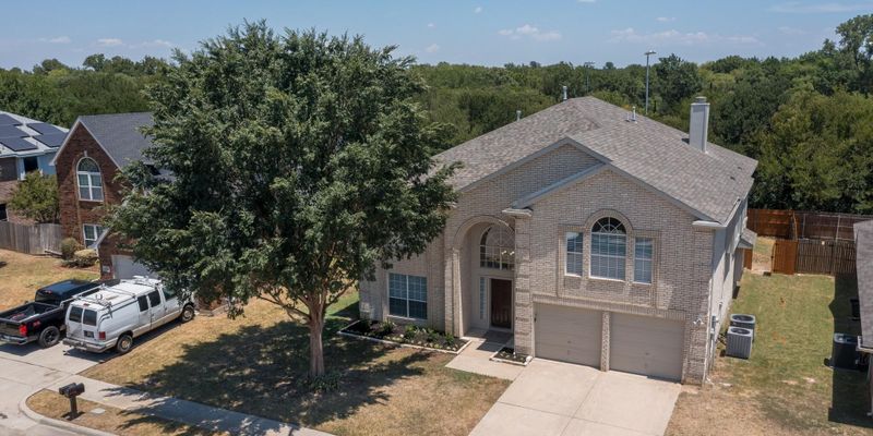 Haltom City House: 4729 Woodhaven Ln