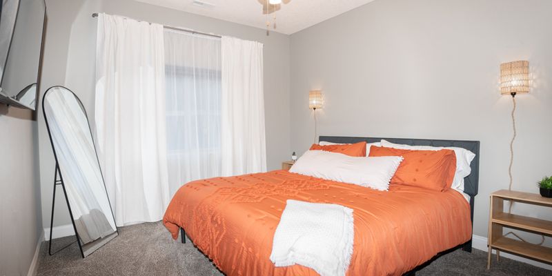 West Des Moines House: 8350 Cascade Ave