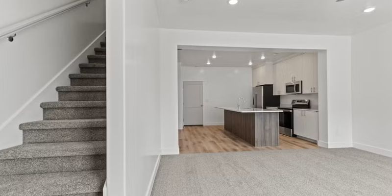 Nibley House: 3337 1010 W