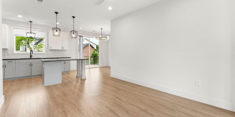Greenville Apartment: 319 Wilkins St
