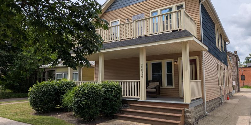 Cleveland Apartment: 2232 W 11th St