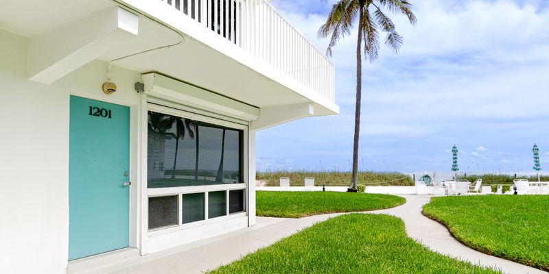 Pompano Beach Apartment: 1470 S Ocean Blvd