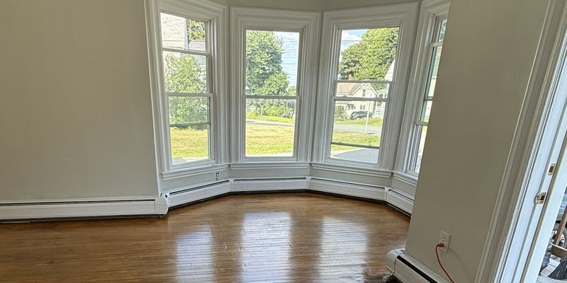 Old Town Apartment: 55 Davis Street